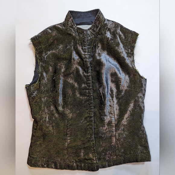 Size 10 sleeveless corset vest, tailored to accentuate waist & bust,cotton lined - Picture 8 of 15